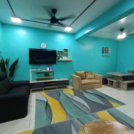 The Handz House II With Wifi - For Family Or Same Gender Only كيبالا باتاس المظهر الخارجي الصورة