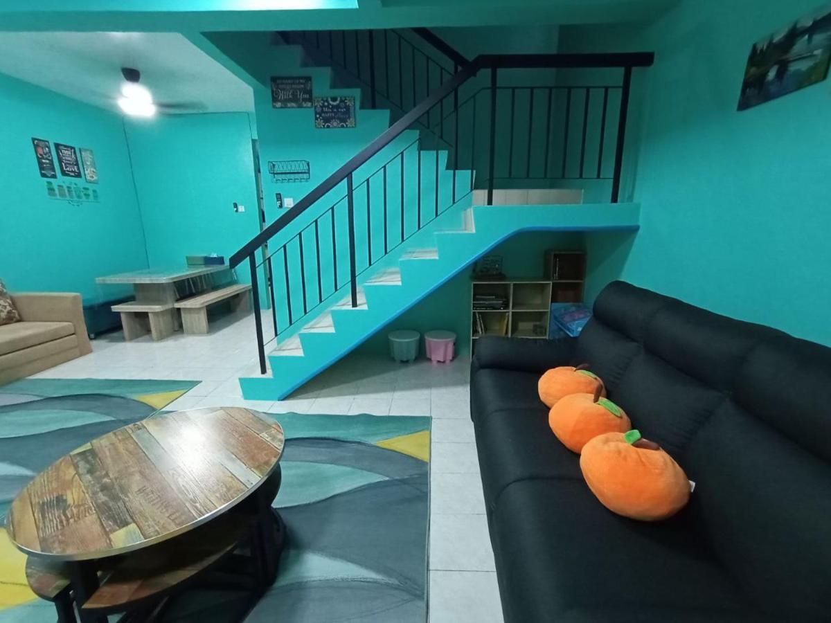 The Handz House II With Wifi - For Family Or Same Gender Only كيبالا باتاس المظهر الخارجي الصورة