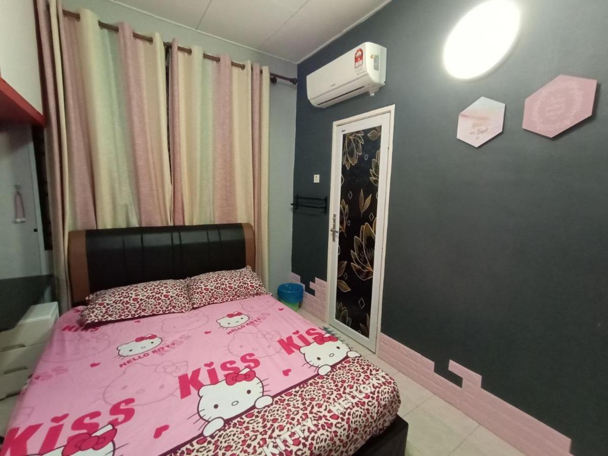 The Handz House II With Wifi - For Family Or Same Gender Only كيبالا باتاس المظهر الخارجي الصورة
